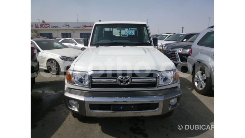 Big with watermark toyota land cruiser maseru import dubai 16417