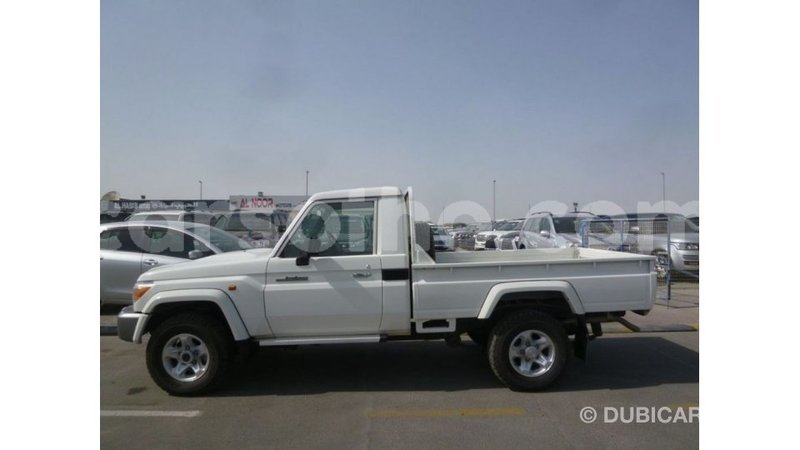 Big with watermark toyota land cruiser maseru import dubai 16417