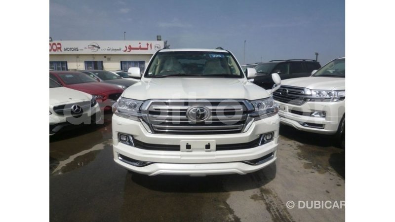 Big with watermark toyota land cruiser maseru import dubai 16418