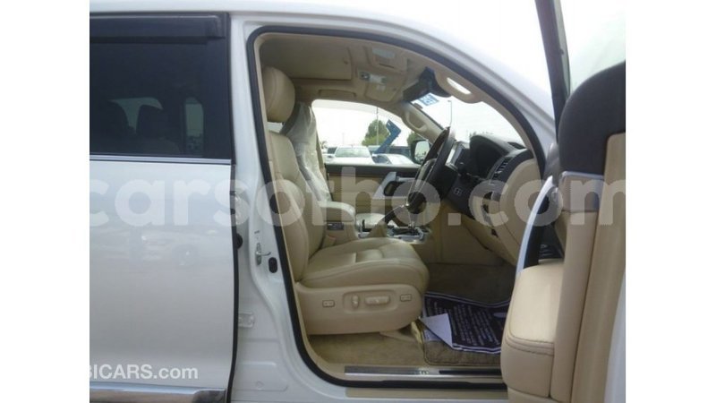 Big with watermark toyota land cruiser maseru import dubai 16418