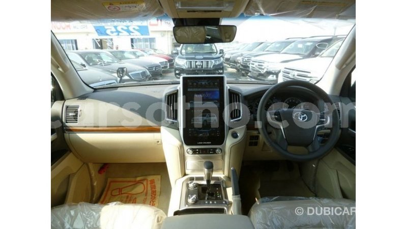 Big with watermark toyota land cruiser maseru import dubai 16419