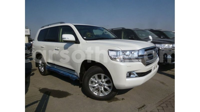 Big with watermark toyota land cruiser maseru import dubai 16420