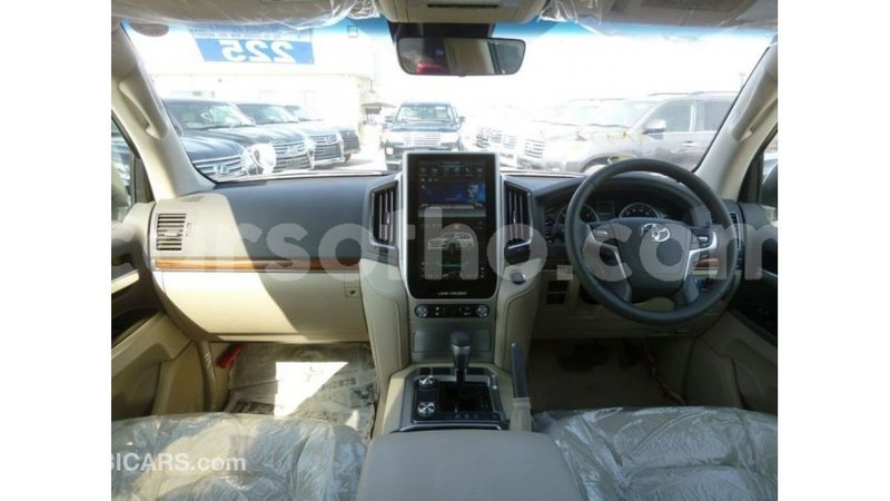 Big with watermark toyota land cruiser maseru import dubai 16420