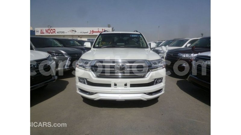 Big with watermark toyota land cruiser maseru import dubai 16421