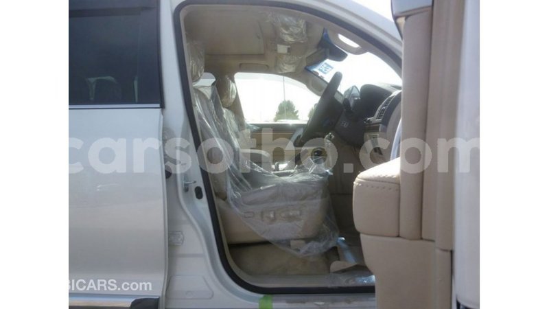 Big with watermark toyota land cruiser maseru import dubai 16421