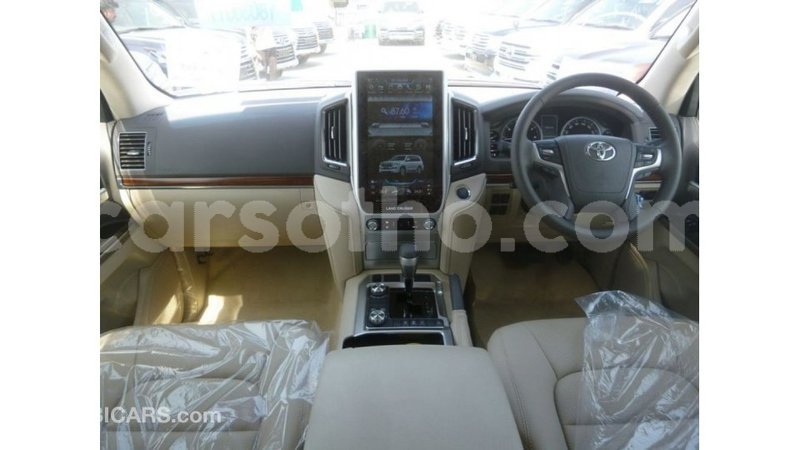 Big with watermark toyota land cruiser maseru import dubai 16422