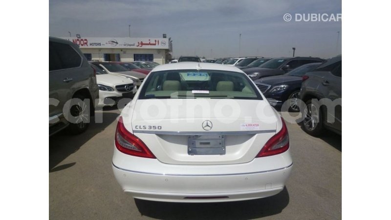 Big with watermark mercedes benz 190 maseru import dubai 16426