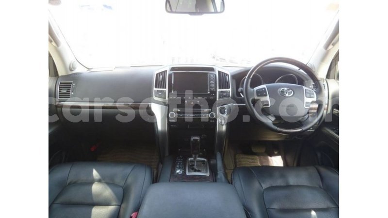 Big with watermark toyota land cruiser maseru import dubai 16427