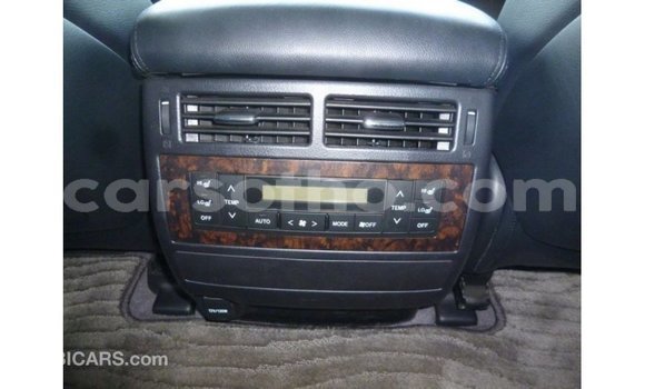 اشتري Imported Toyota Land Cruiser White سيارة في Import - Dubai في Maseru اشتري Imported Toyota Land Cruiser White سيارة في Import - Dubai في Maseru