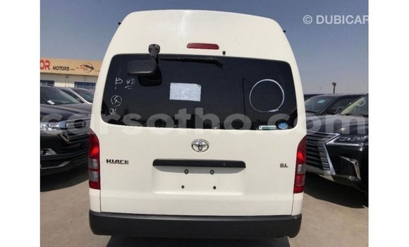 اشتري Imported Toyota Hiace White سيارة في Import - Dubai في Maseru اشتري Imported Toyota Hiace White سيارة في Import - Dubai في Maseru
