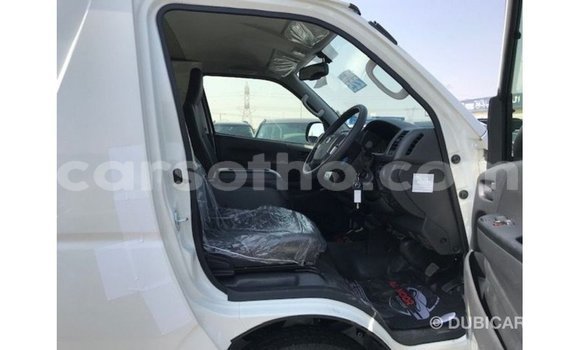 اشتري Imported Toyota Hiace White سيارة في Import - Dubai في Maseru اشتري Imported Toyota Hiace White سيارة في Import - Dubai في Maseru