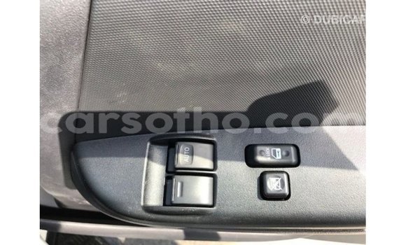 Acheter Import Voiture Toyota Hiace Blanc à Import - Dubai, Maseru Acheter Import Voiture Toyota Hiace Blanc à Import - Dubai, Maseru