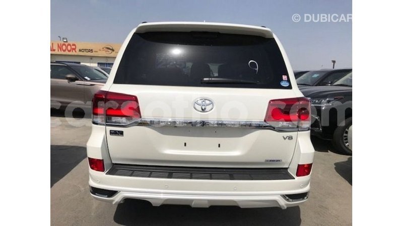 Big with watermark toyota land cruiser maseru import dubai 16433