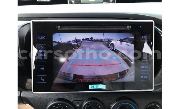 اشتري Imported Toyota Hilux Black سيارة في Import - Dubai في Maseru اشتري Imported Toyota Hilux Black سيارة في Import - Dubai في Maseru