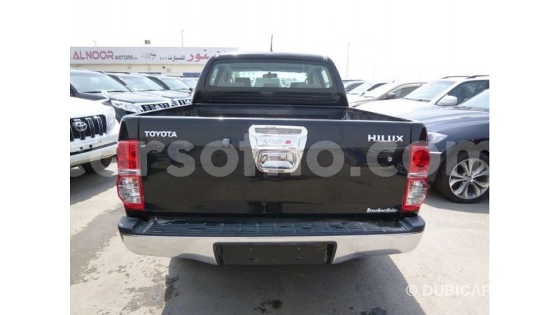 Big with watermark toyota hilux maseru import dubai 16440