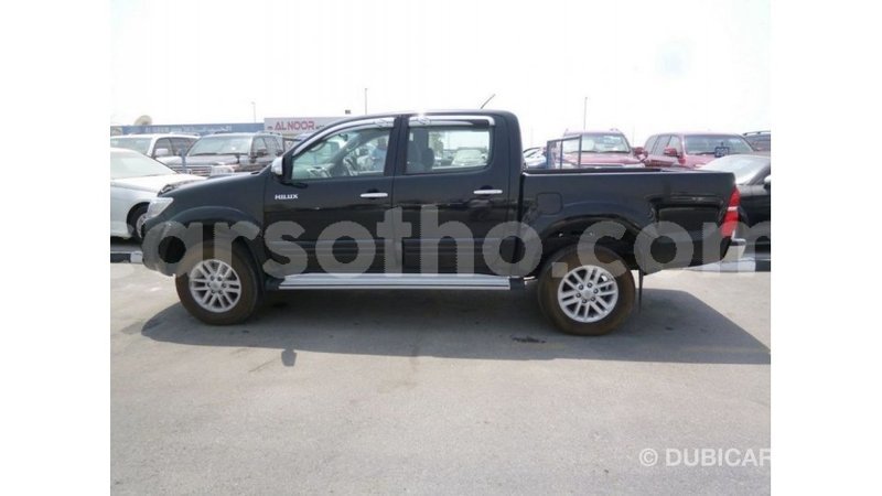 Big with watermark toyota hilux maseru import dubai 16440