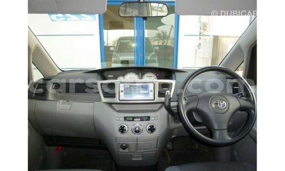 Sayi Imported Toyota Voxy Other Mota in Import - Dubai a Maseru Sayi Imported Toyota Voxy Other Mota in Import - Dubai a Maseru