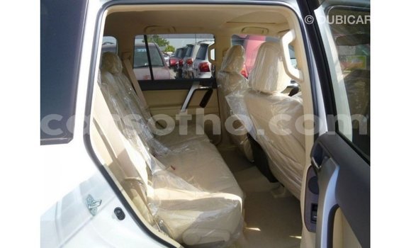 اشتري Imported Toyota Prado White سيارة في Import - Dubai في Maseru اشتري Imported Toyota Prado White سيارة في Import - Dubai في Maseru
