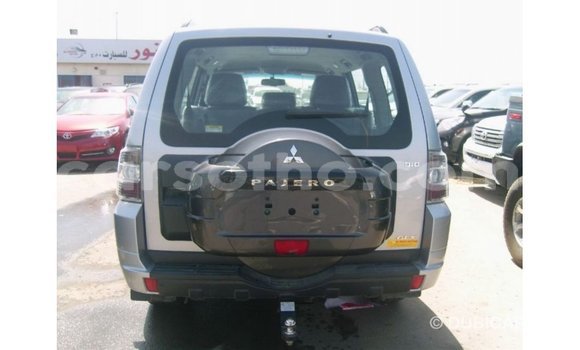 Acheter Import Voiture Mitsubishi Pajero Autre à Import - Dubai, Maseru Acheter Import Voiture Mitsubishi Pajero Autre à Import - Dubai, Maseru