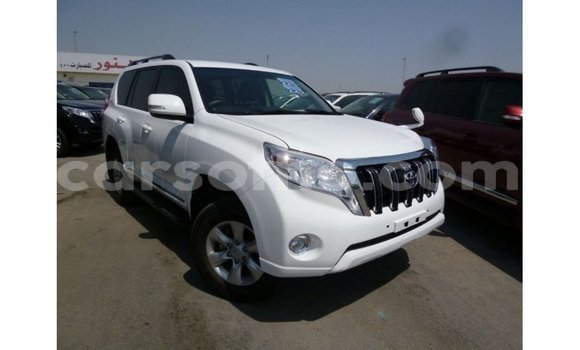 Sayi Imported Toyota Prado White Mota in Import - Dubai a Maseru Sayi Imported Toyota Prado White Mota in Import - Dubai a Maseru