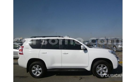 Sayi Imported Toyota Prado White Mota in Import - Dubai a Maseru Sayi Imported Toyota Prado White Mota in Import - Dubai a Maseru