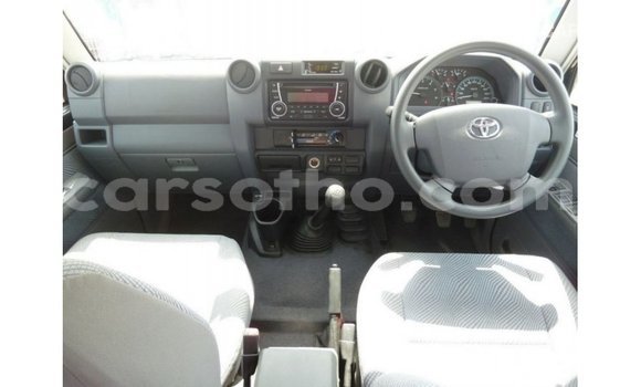 Sayi Imported Toyota Land Cruiser Other Mota in Import - Dubai a Maseru Sayi Imported Toyota Land Cruiser Other Mota in Import - Dubai a Maseru