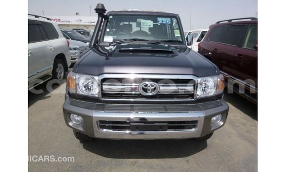 Sayi Imported Toyota Land Cruiser Other Mota in Import - Dubai a Maseru Sayi Imported Toyota Land Cruiser Other Mota in Import - Dubai a Maseru