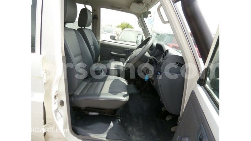 Big with watermark toyota land cruiser maseru import dubai 16464