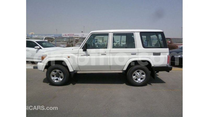 Big with watermark toyota land cruiser maseru import dubai 16464