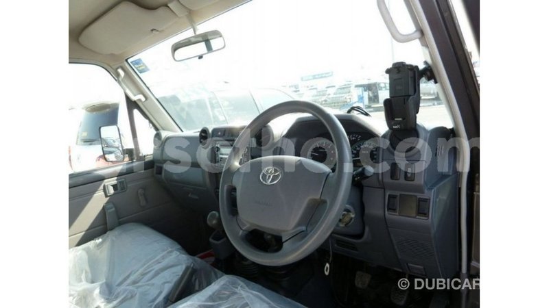 Big with watermark toyota land cruiser maseru import dubai 16465