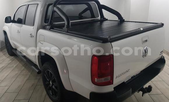 Buy Used Volkswagen Amarok White Car in Roma in Maseru Buy Used Volkswagen Amarok White Car in Roma in Maseru
