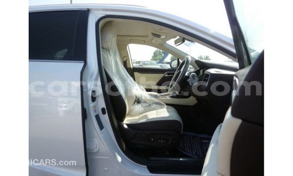 Sayi Imported Lexus RX 350 White Mota in Import - Dubai a Maseru Sayi Imported Lexus RX 350 White Mota in Import - Dubai a Maseru