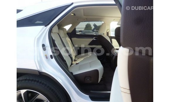 Sayi Imported Lexus RX 350 White Mota in Import - Dubai a Maseru Sayi Imported Lexus RX 350 White Mota in Import - Dubai a Maseru