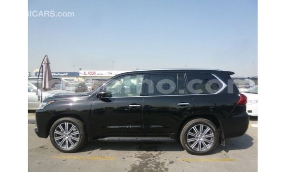 Sayi Imported Lexus LX Black Mota in Import - Dubai a Maseru Sayi Imported Lexus LX Black Mota in Import - Dubai a Maseru