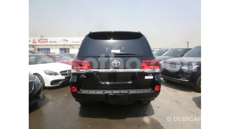 Big with watermark toyota land cruiser maseru import dubai 16485