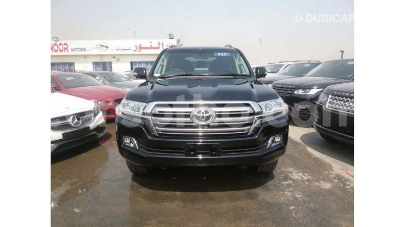 Big with watermark toyota land cruiser maseru import dubai 16485