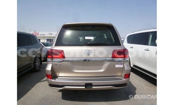 Sayi Imported Toyota Land Cruiser Other Mota in Import - Dubai a Maseru Sayi Imported Toyota Land Cruiser Other Mota in Import - Dubai a Maseru