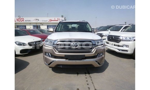 Sayi Imported Toyota Land Cruiser Other Mota in Import - Dubai a Maseru Sayi Imported Toyota Land Cruiser Other Mota in Import - Dubai a Maseru