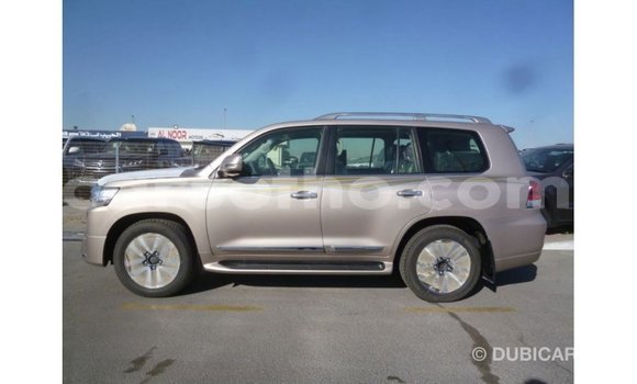 اشتري Imported Toyota Land Cruiser Other سيارة في Import - Dubai في Maseru اشتري Imported Toyota Land Cruiser Other سيارة في Import - Dubai في Maseru