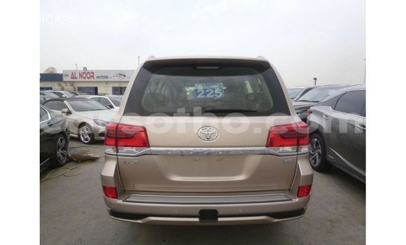 Sayi Imported Toyota Land Cruiser Other Mota in Import - Dubai a Maseru Sayi Imported Toyota Land Cruiser Other Mota in Import - Dubai a Maseru