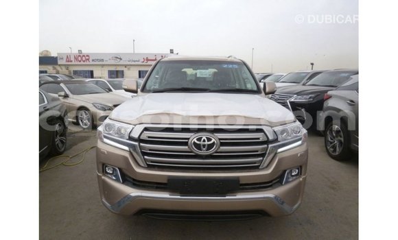 Sayi Imported Toyota Land Cruiser Other Mota in Import - Dubai a Maseru Sayi Imported Toyota Land Cruiser Other Mota in Import - Dubai a Maseru