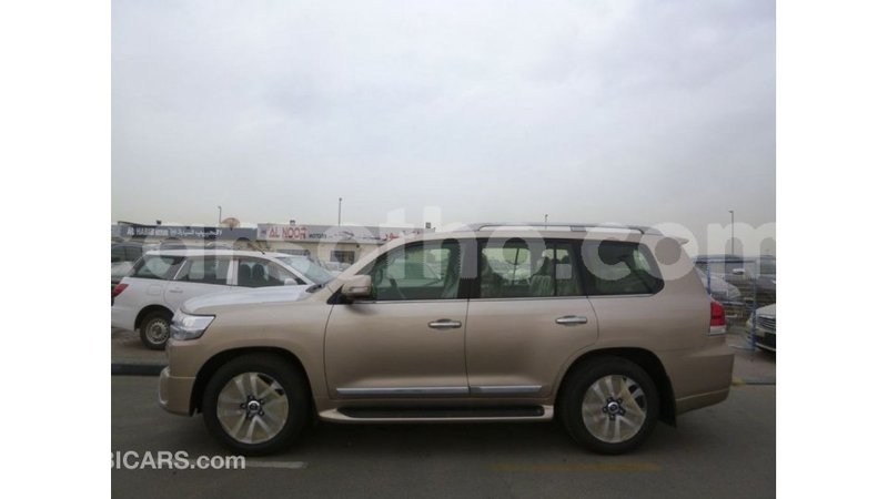 Big with watermark toyota land cruiser maseru import dubai 16491