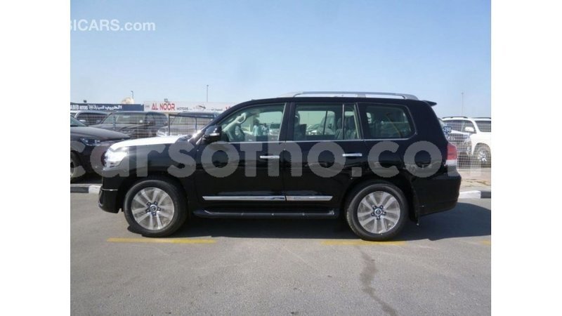 Big with watermark toyota land cruiser maseru import dubai 16492