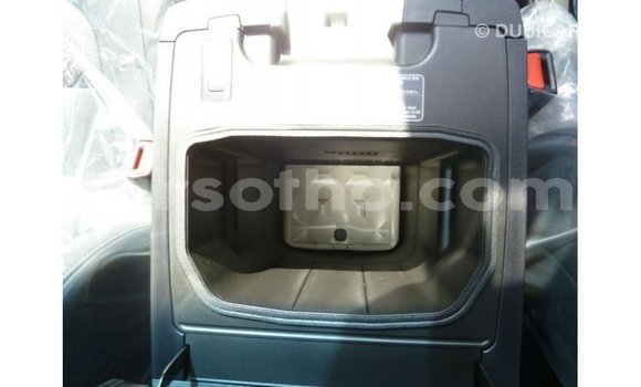Acheter Import Voiture Toyota Land Cruiser Noir à Import - Dubai, Maseru Acheter Import Voiture Toyota Land Cruiser Noir à Import - Dubai, Maseru