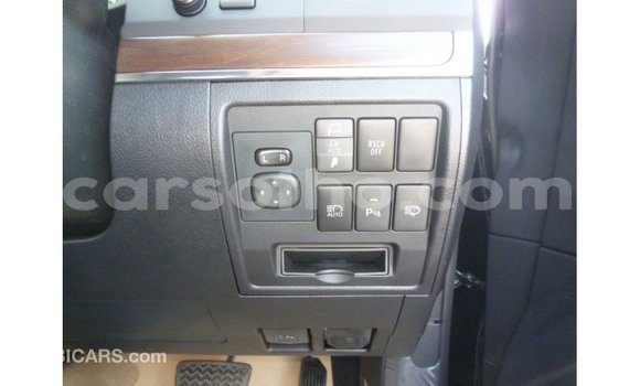 Acheter Import Voiture Toyota Land Cruiser Noir à Import - Dubai, Maseru Acheter Import Voiture Toyota Land Cruiser Noir à Import - Dubai, Maseru