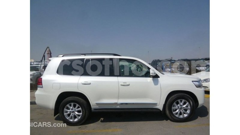 Big with watermark toyota land cruiser maseru import dubai 16494