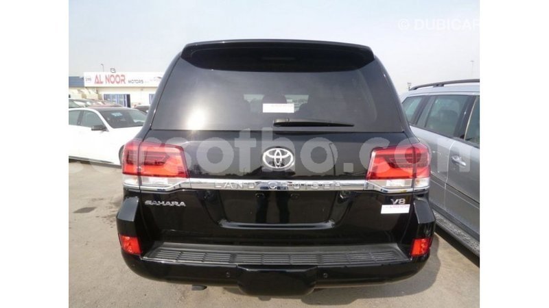 Big with watermark toyota land cruiser maseru import dubai 16495