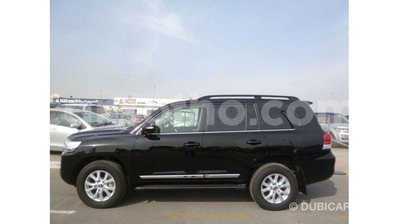 Big with watermark toyota land cruiser maseru import dubai 16495