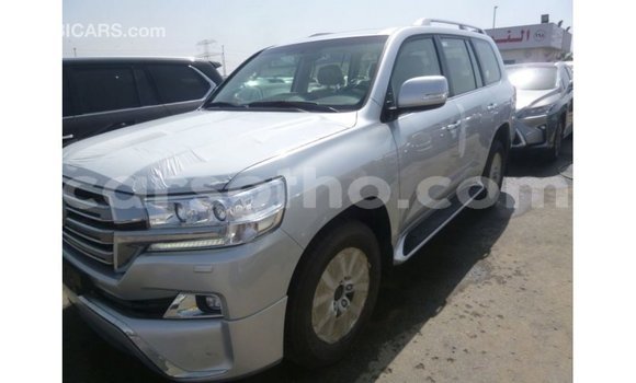 اشتري Imported Toyota Land Cruiser Other سيارة في Import - Dubai في Maseru اشتري Imported Toyota Land Cruiser Other سيارة في Import - Dubai في Maseru