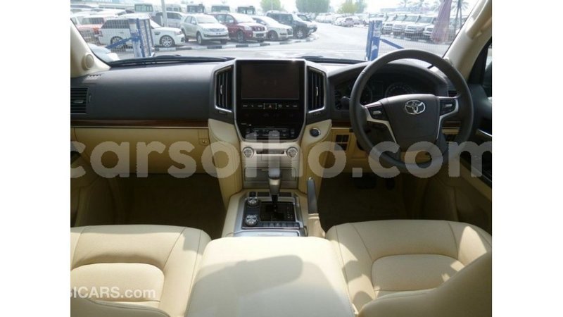 Big with watermark toyota land cruiser maseru import dubai 16499